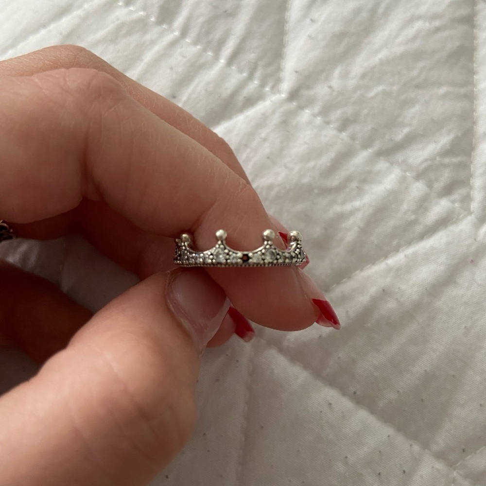Pandora tiara ring